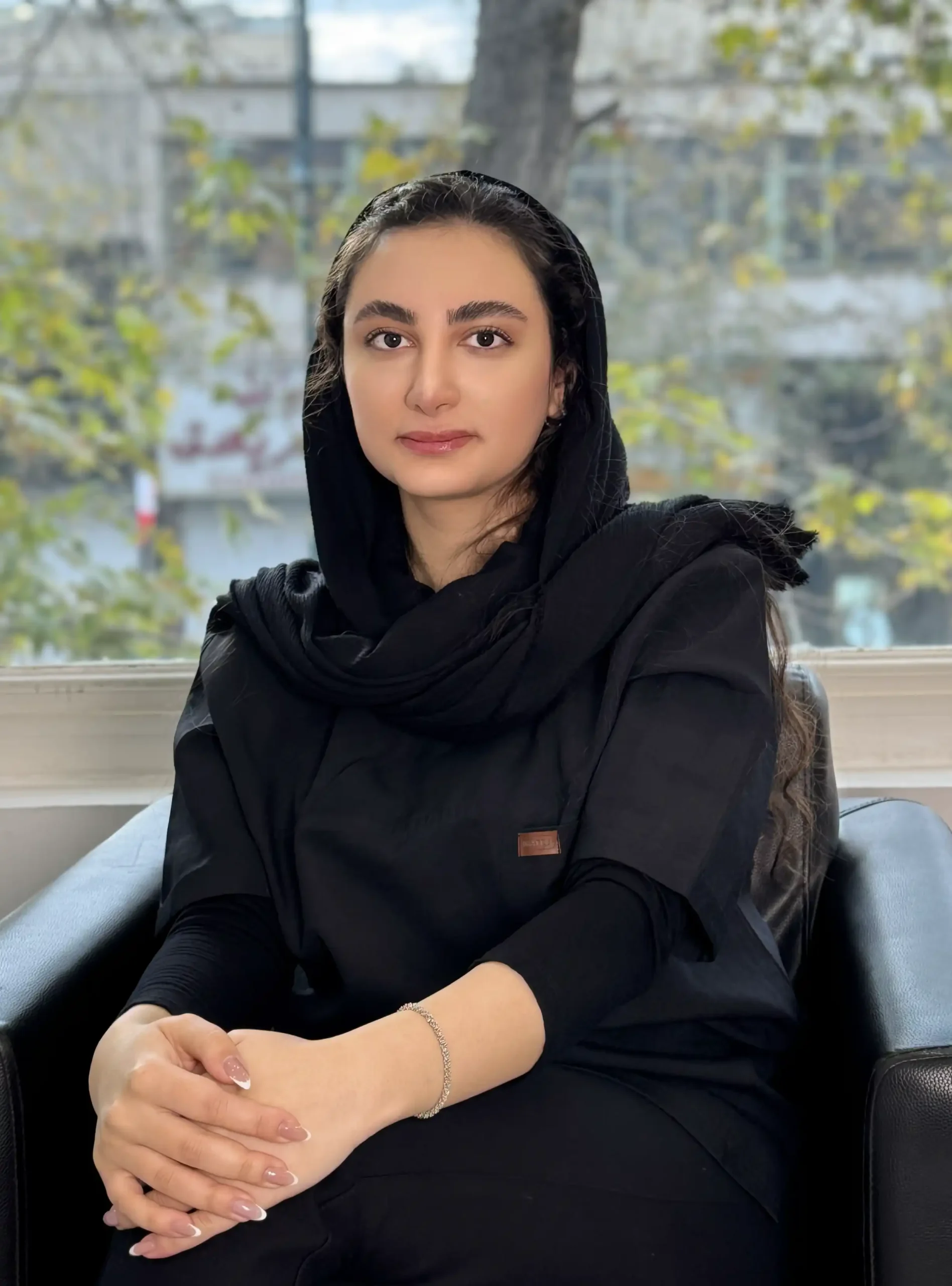 دکتر فرنیا صالح - دامپزشک و فیزیوتراپیست حیوانات خانگی
